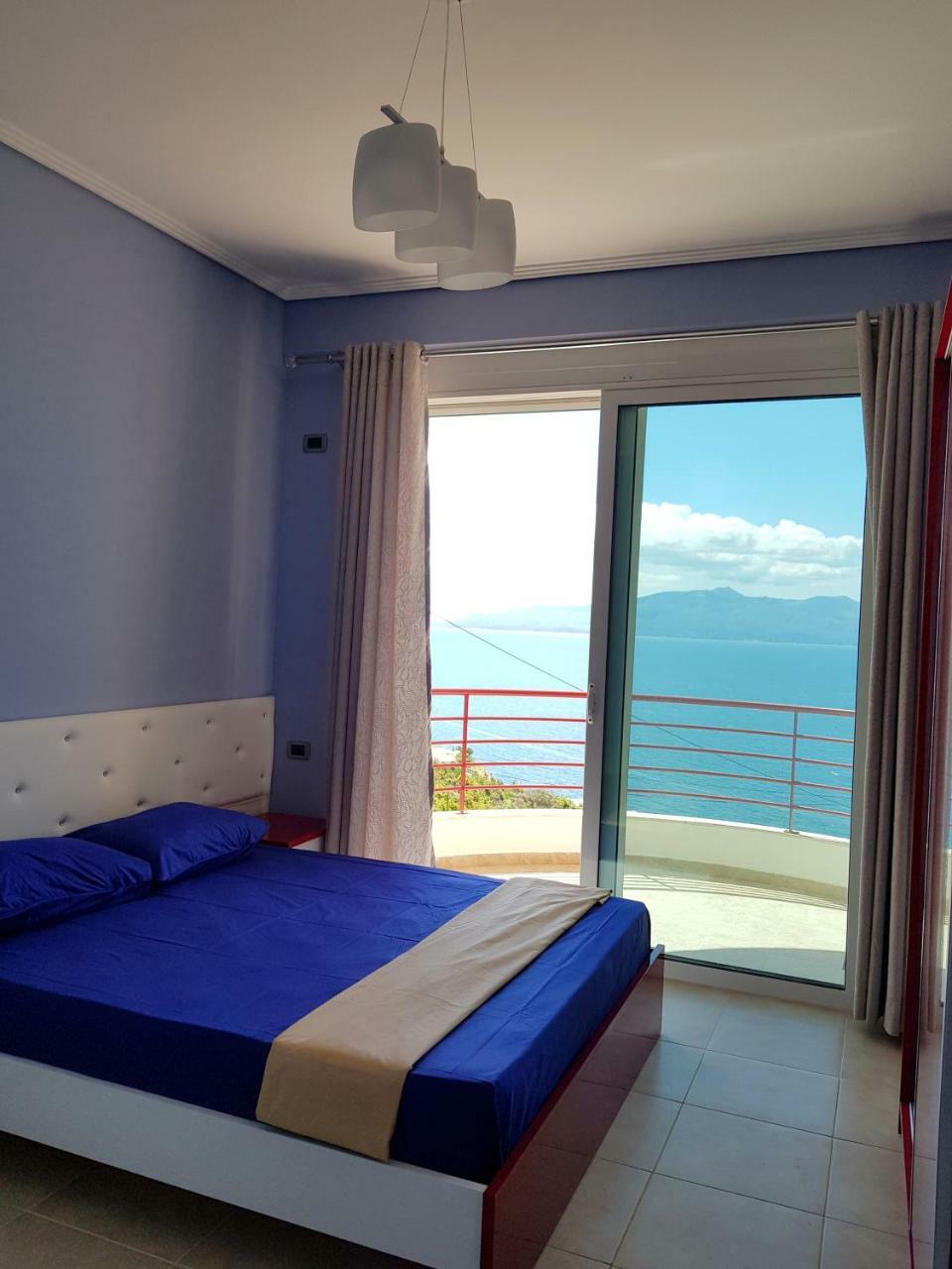 Apartment Of Beautiful Dreams Over The Sea Саранда Экстерьер фото