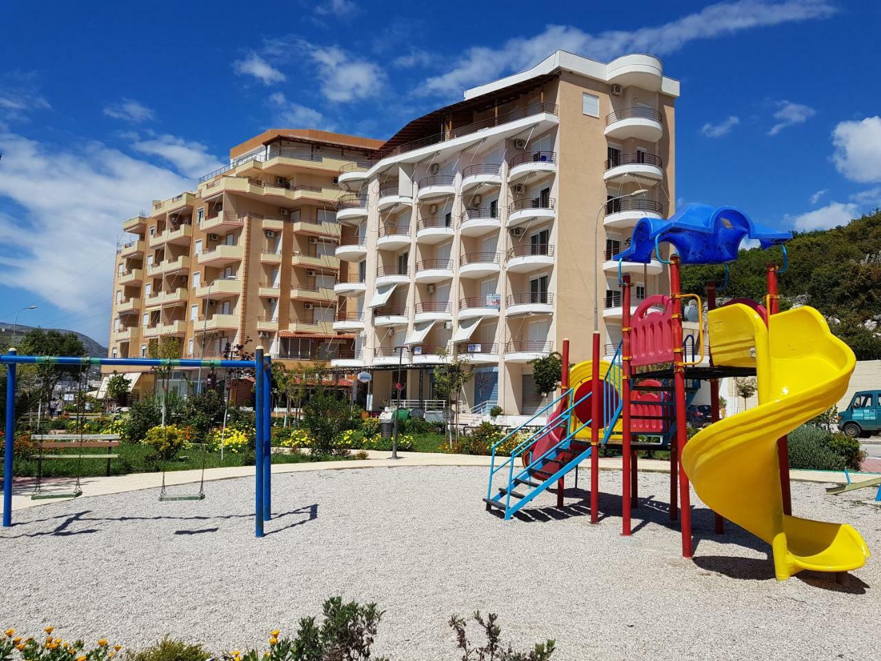 Apartment Of Beautiful Dreams Over The Sea Саранда Экстерьер фото
